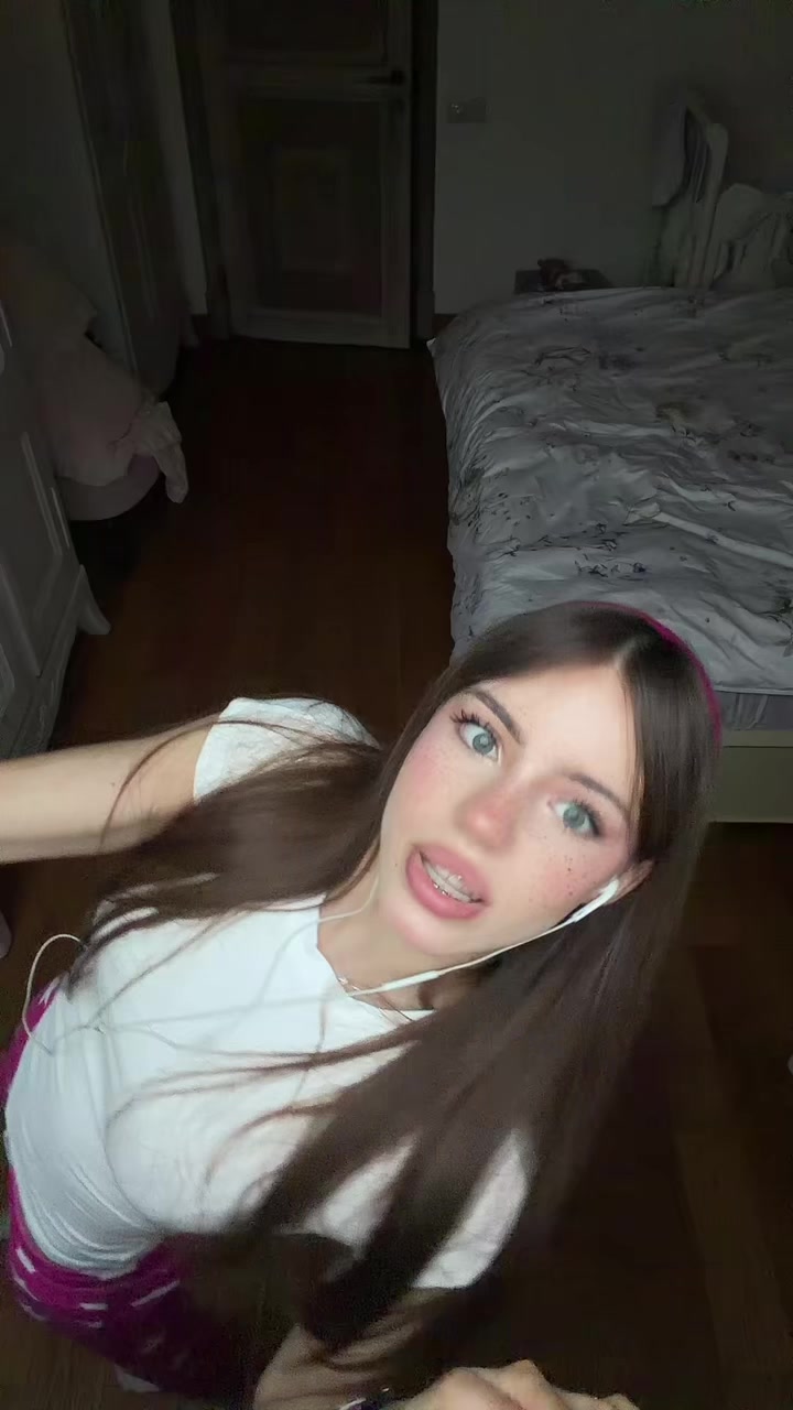 @monclershagirll
