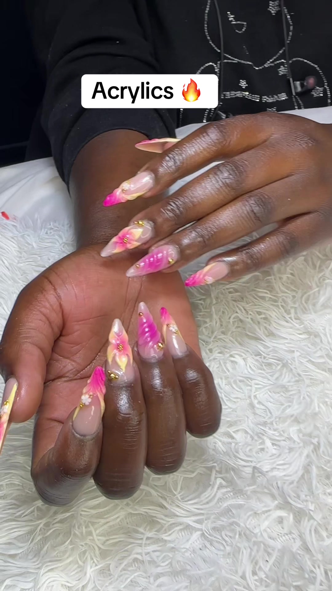 @Kari&rsquo;s Nails