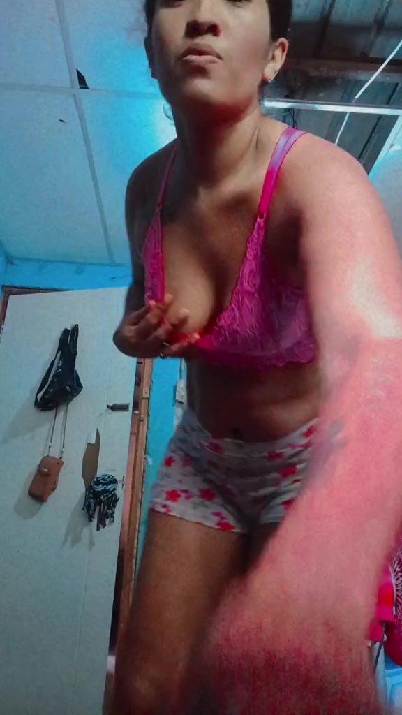 @la bebe con sentida🥰🥰🥰😘😍