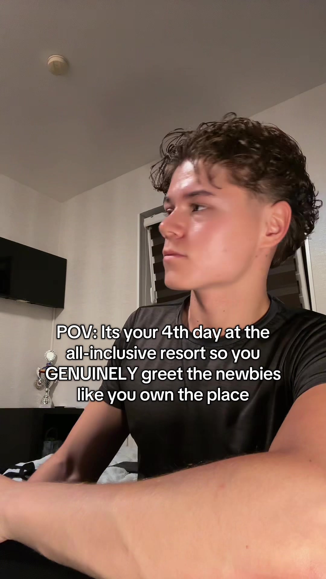 @Yvwes
