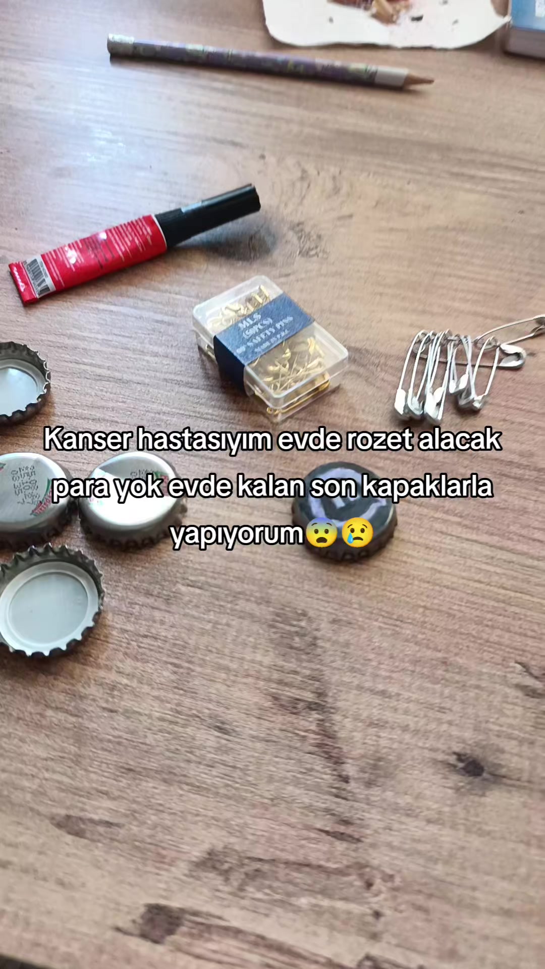 @๐ฉ ๐๐พ๐ป๐ธ๐ป๐ช ๐ช