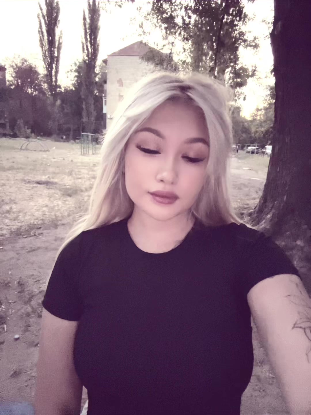 @Кристинка🥵🧡