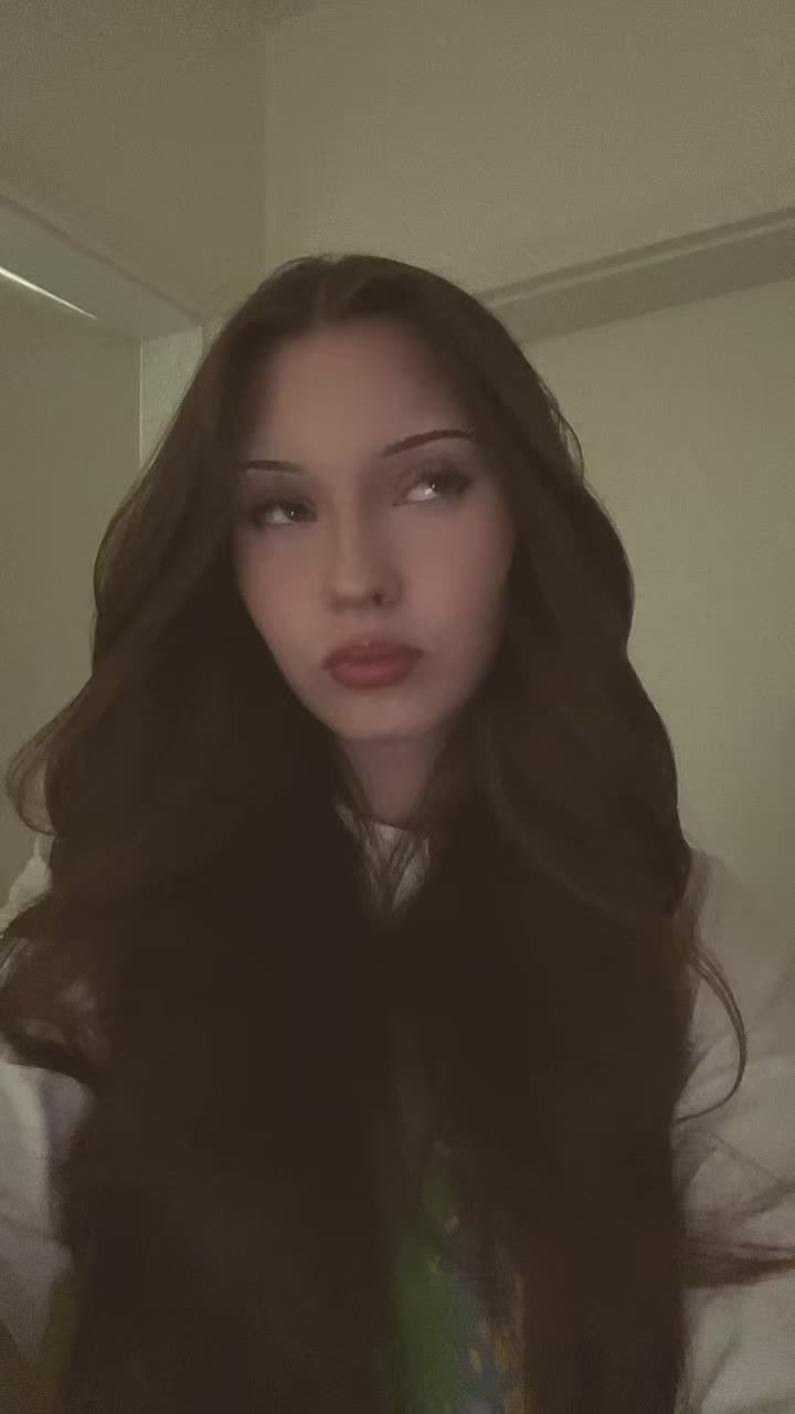 @ᴏʟɪᴡɪᴀ🇵🇱
