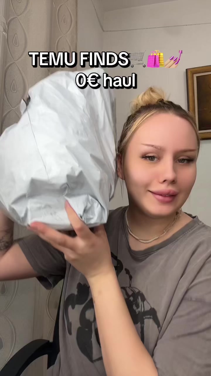 @Valentina