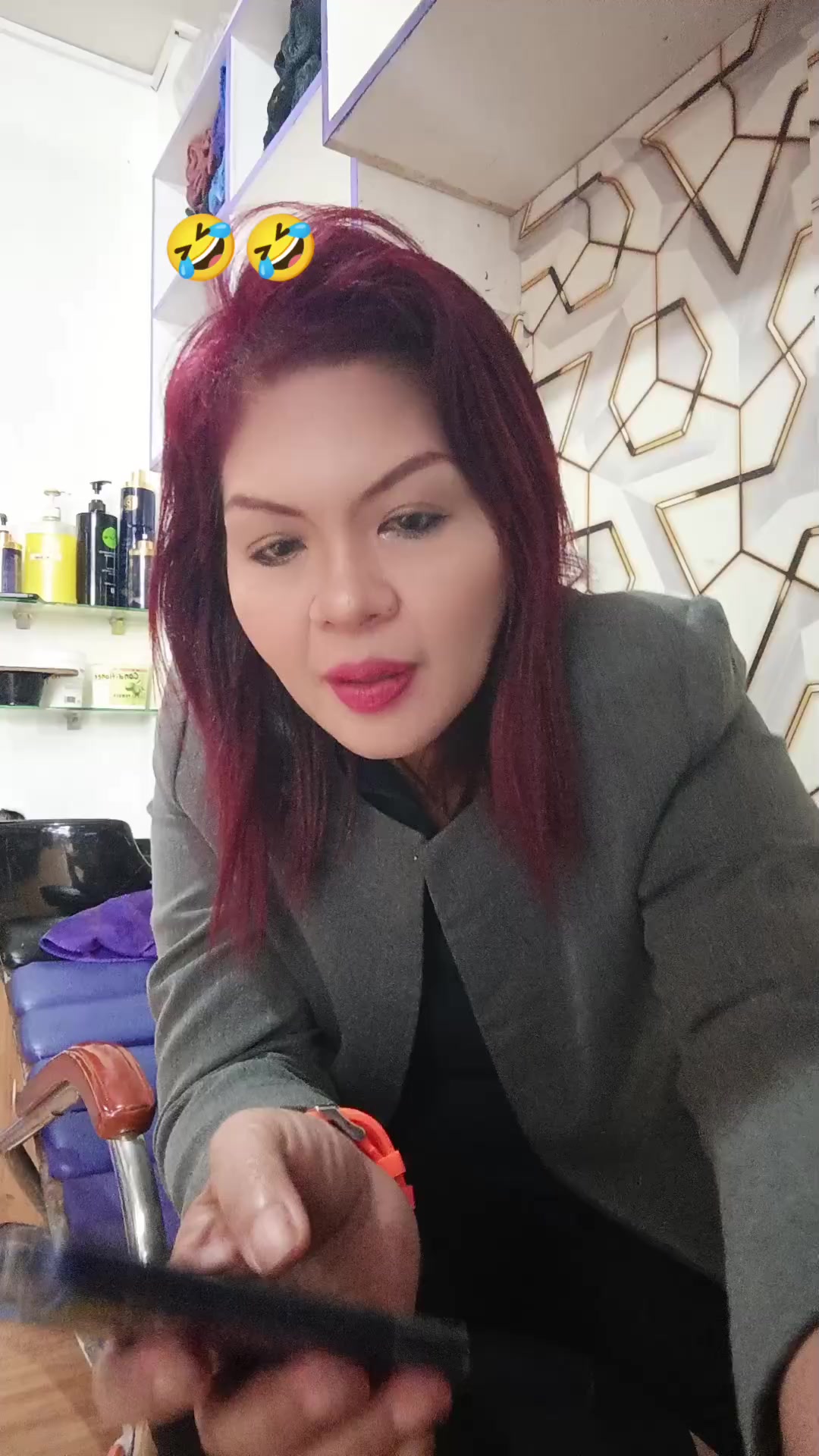 @vermz, beautician ๐