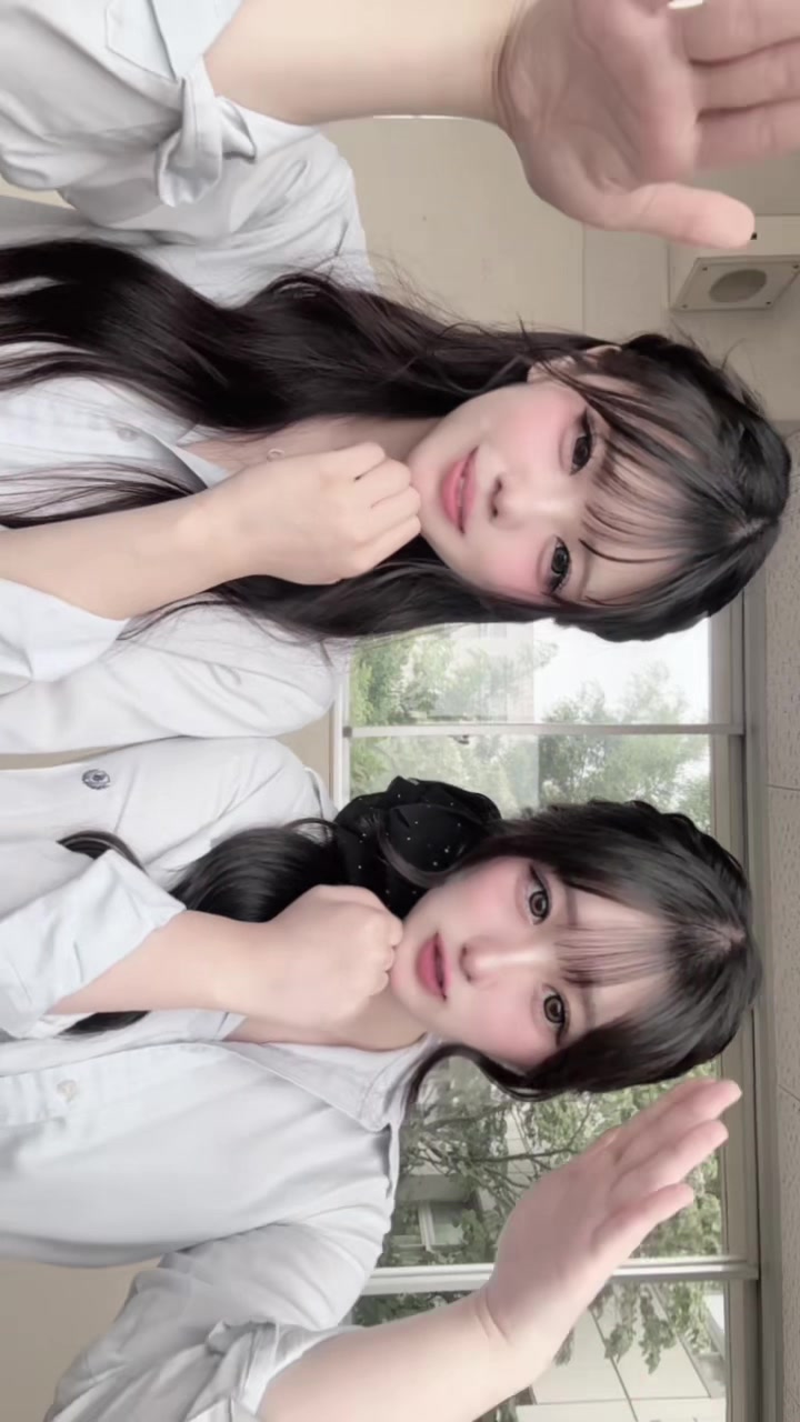 @ももにゃ