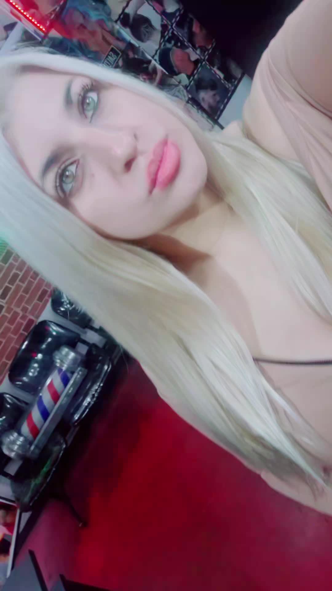 @Vani sanchez