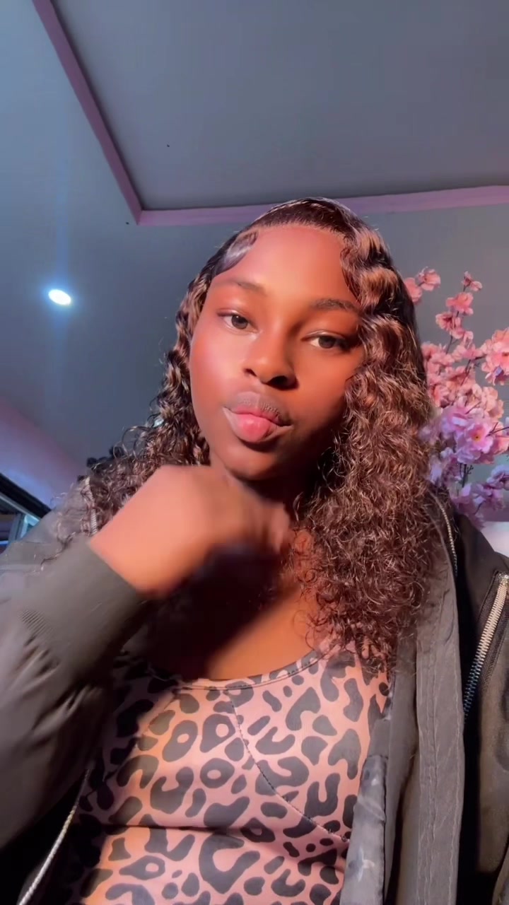 @soft_gurl_enny😻