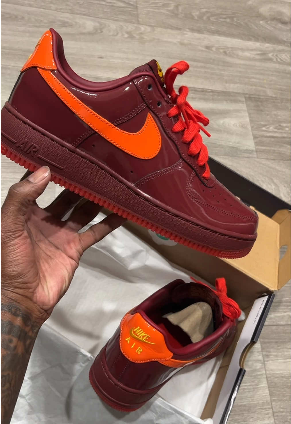 @Mr NEVER Wear The Same Shoes