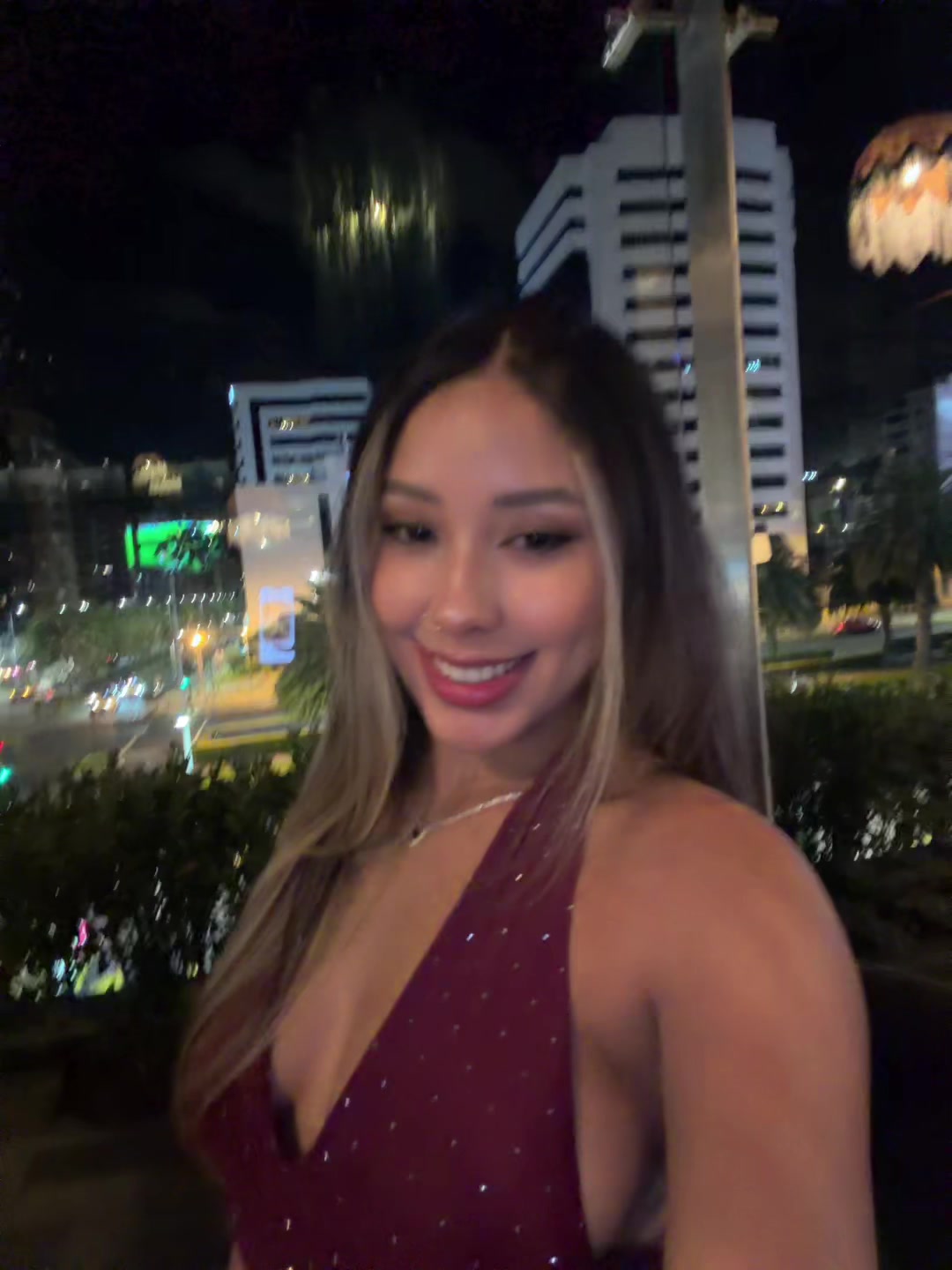 @itsvalgallardo