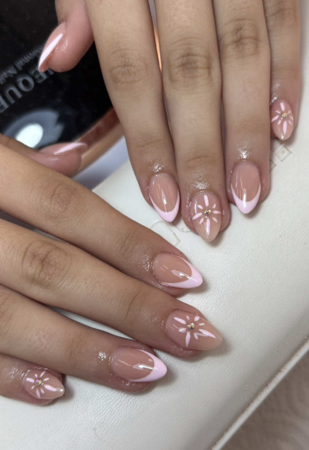 @𝓙𝓮𝓮𝓷𝔂🌸