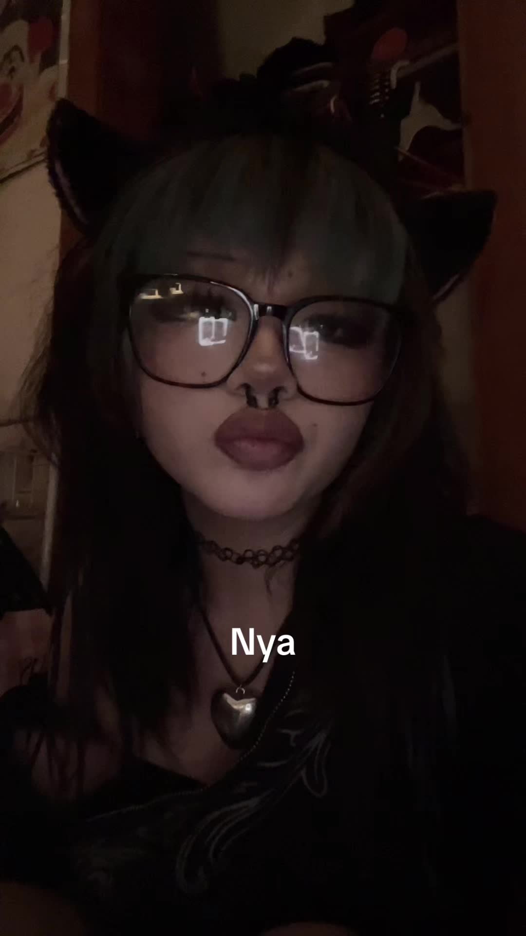 @stinkykittypoopie