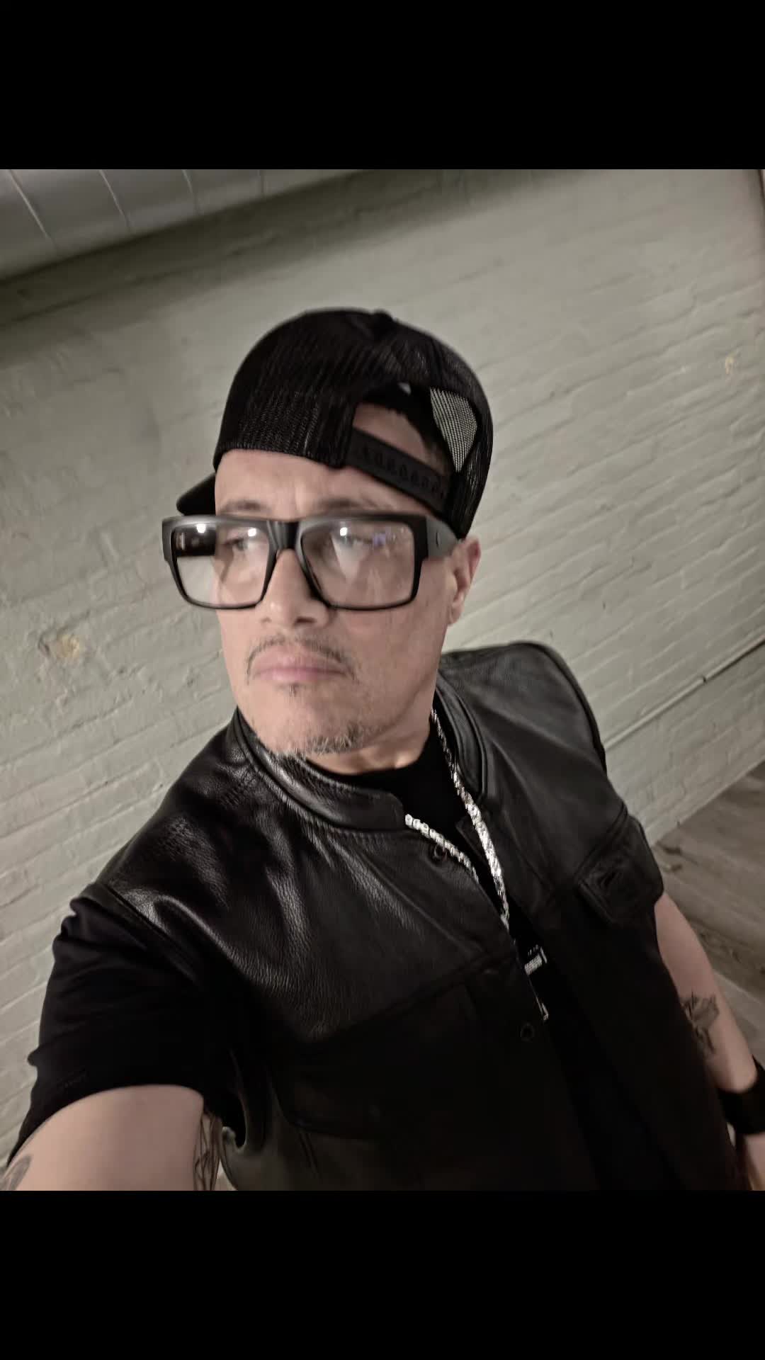 @☠️G☠️