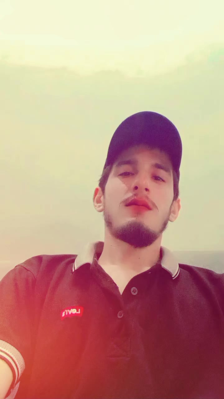 @MIAN AOUN⚡