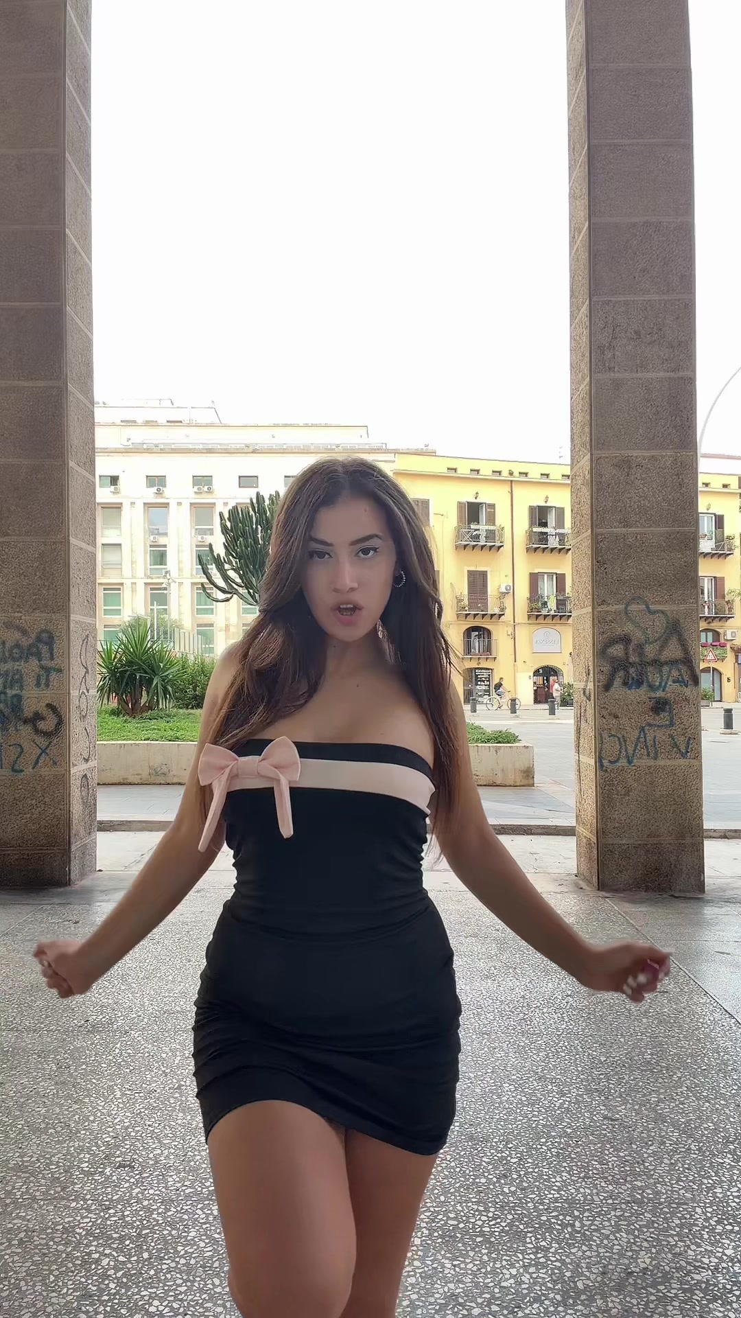 @Lucycoss