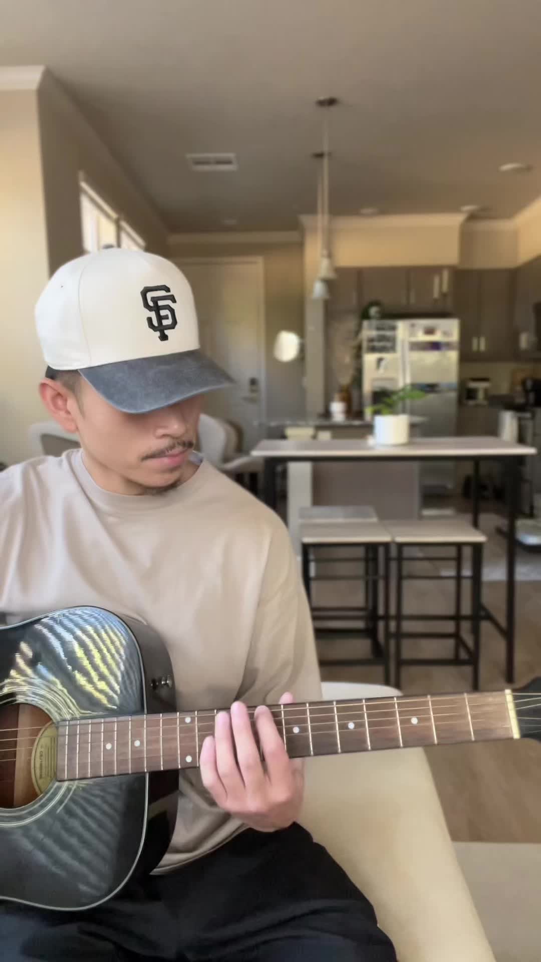@thesimplestringz