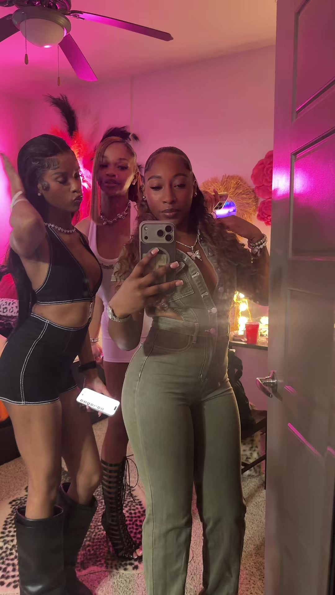 @Juicy 🧃