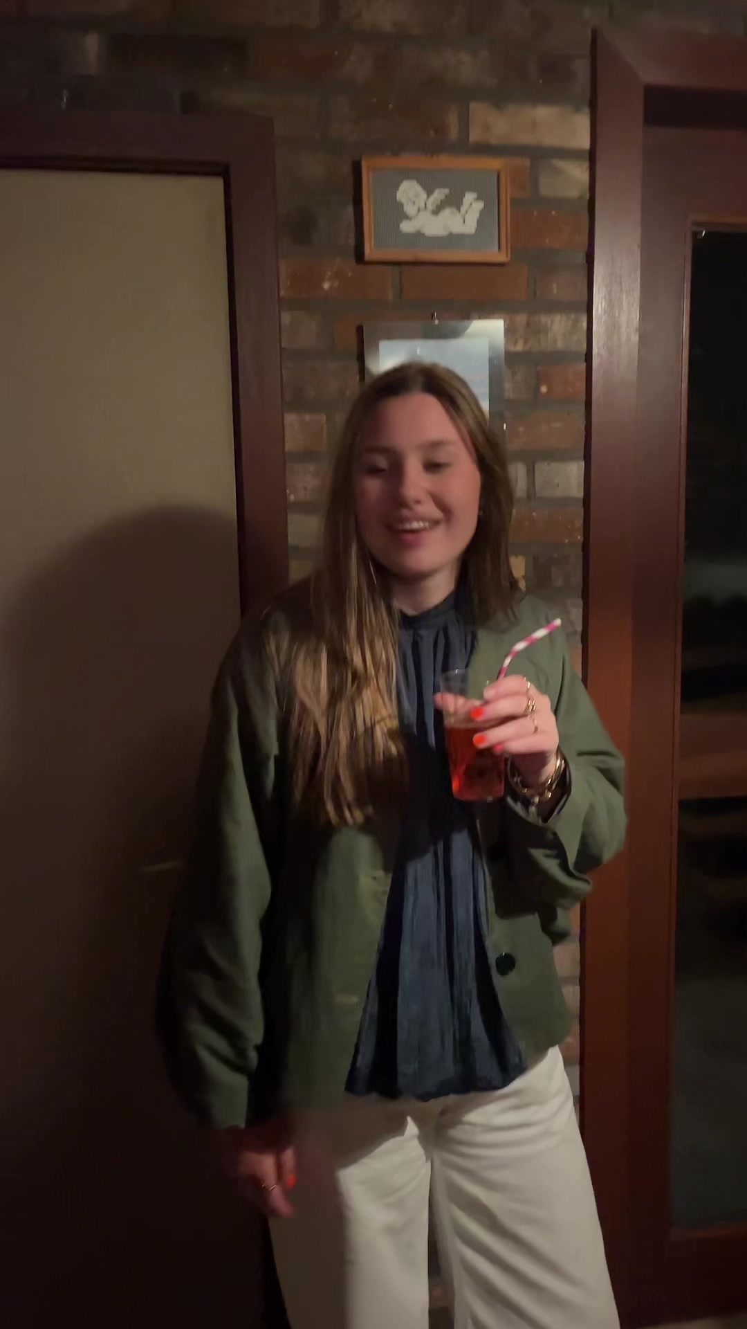 @Ella