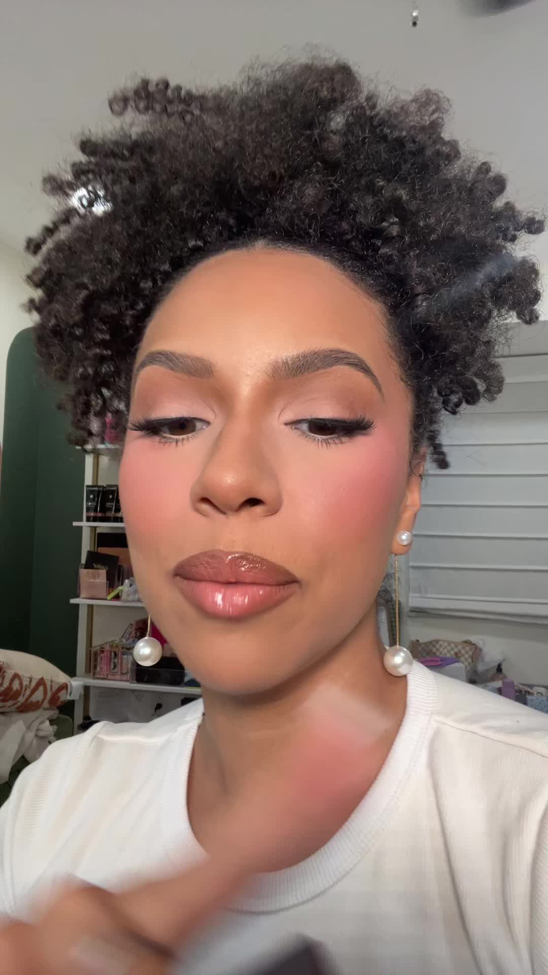 @JAEL| MUA | MIA/TPA CREATOR 🌴