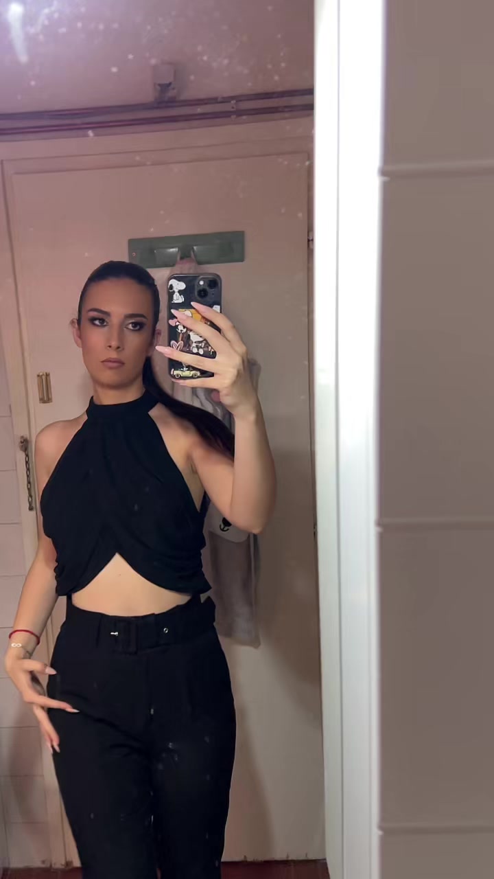 @teodoraa