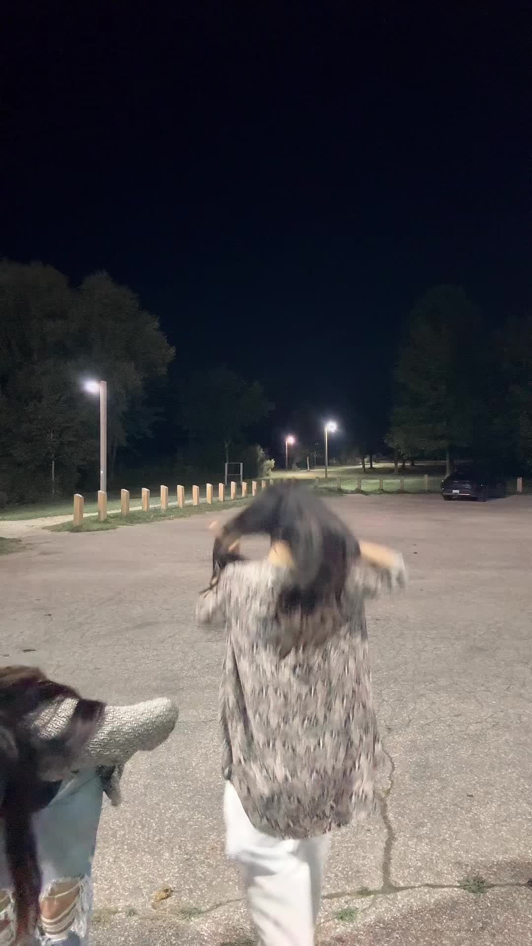 @🍷