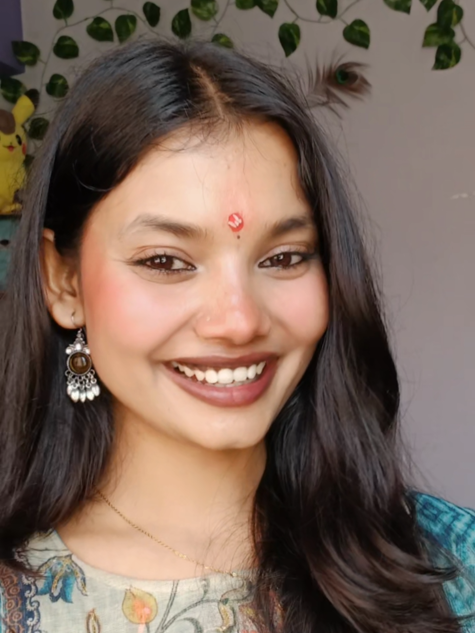 @शोना 💫