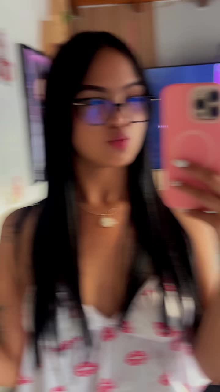 @Xio🍒❤️🔥