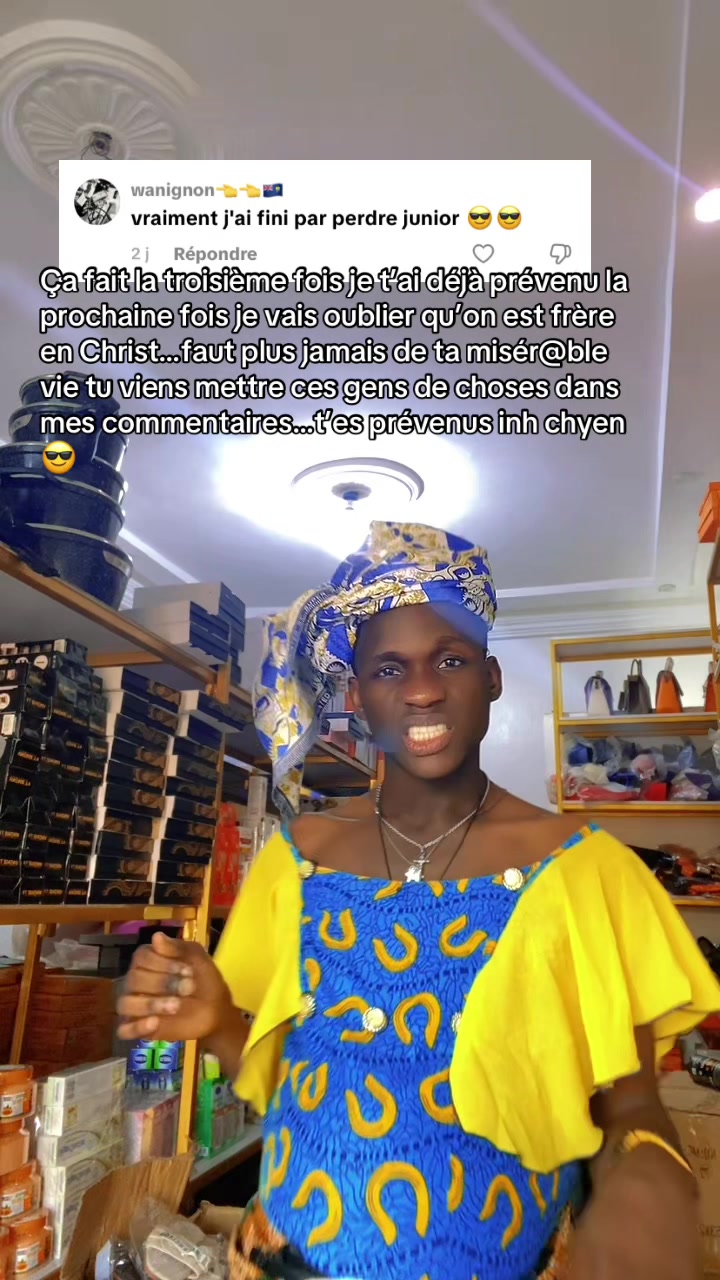 @M&Eacute;M&Eacute; JULIE L'INTERNATIONAL 🌊
