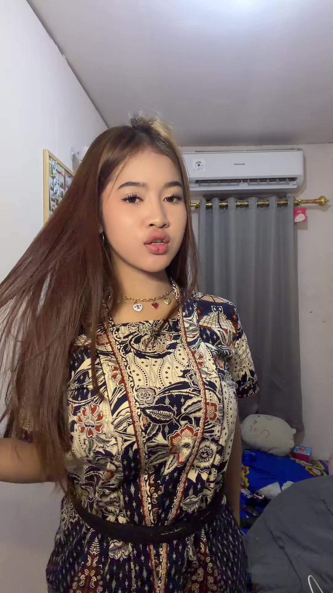 @cheerfulgirl