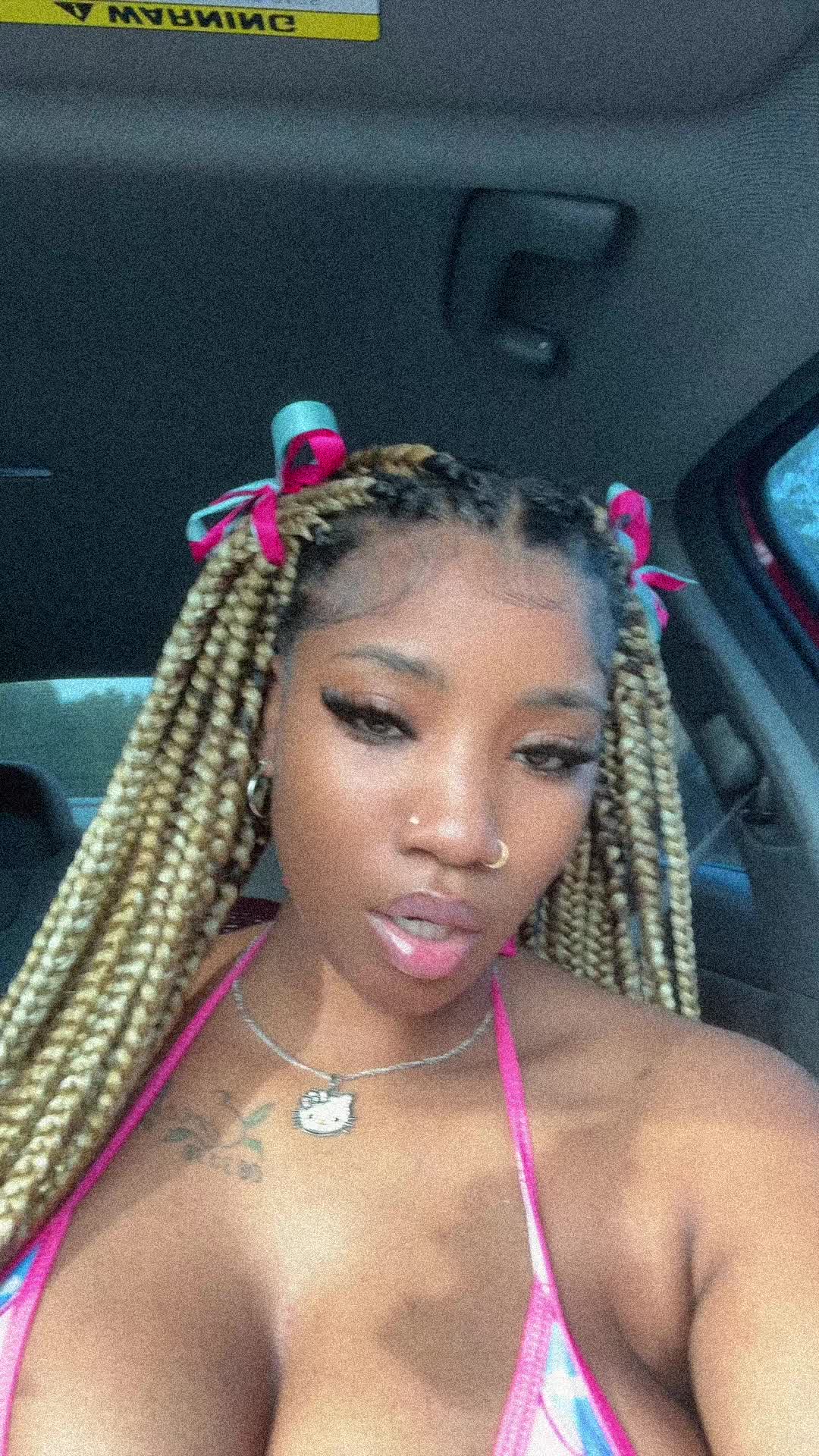 @Emari Danielle