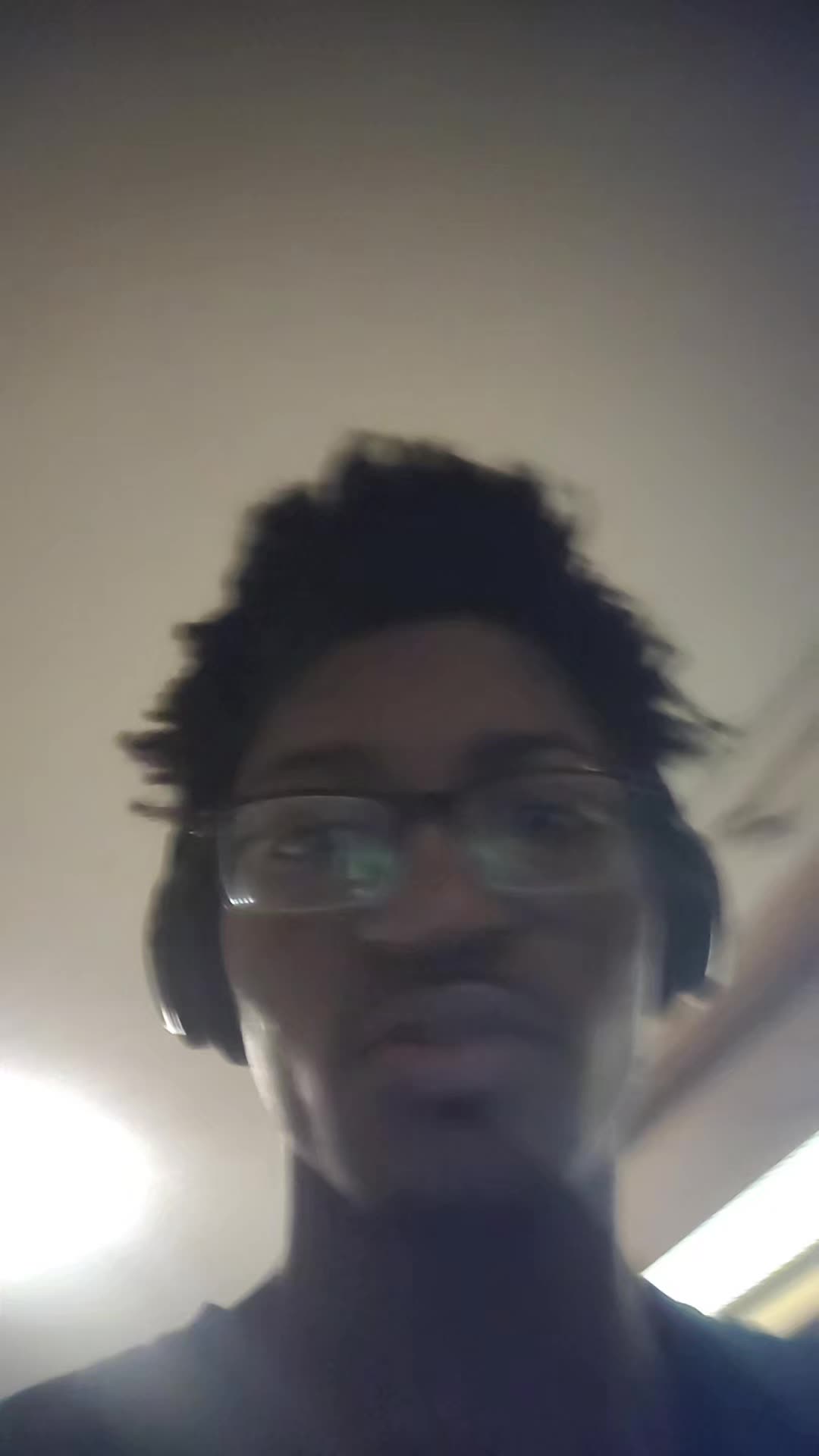 @๐
