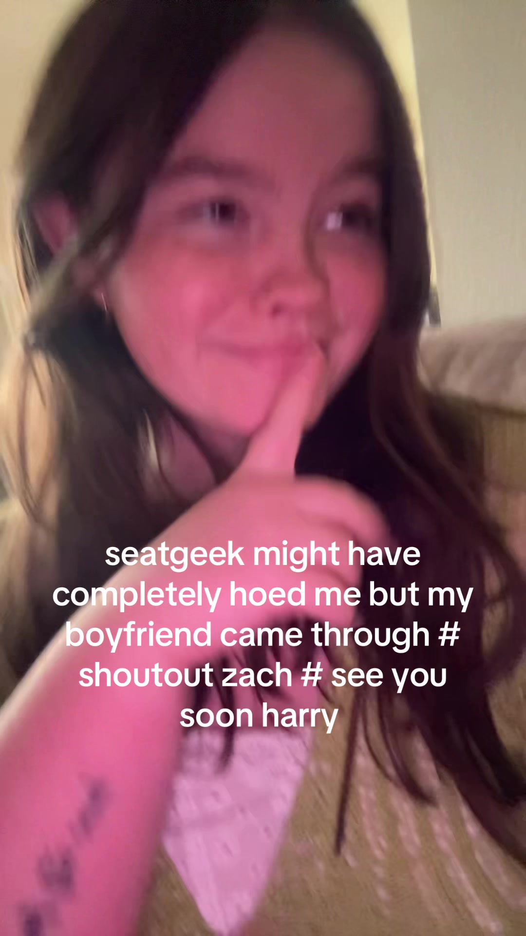 @lilyyyrrosee