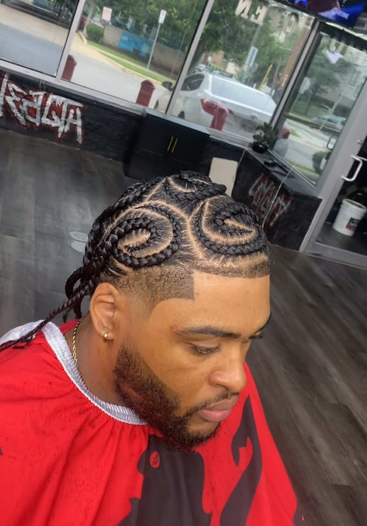@Nettie💕 CELEBRITY HAIRSTYLIST