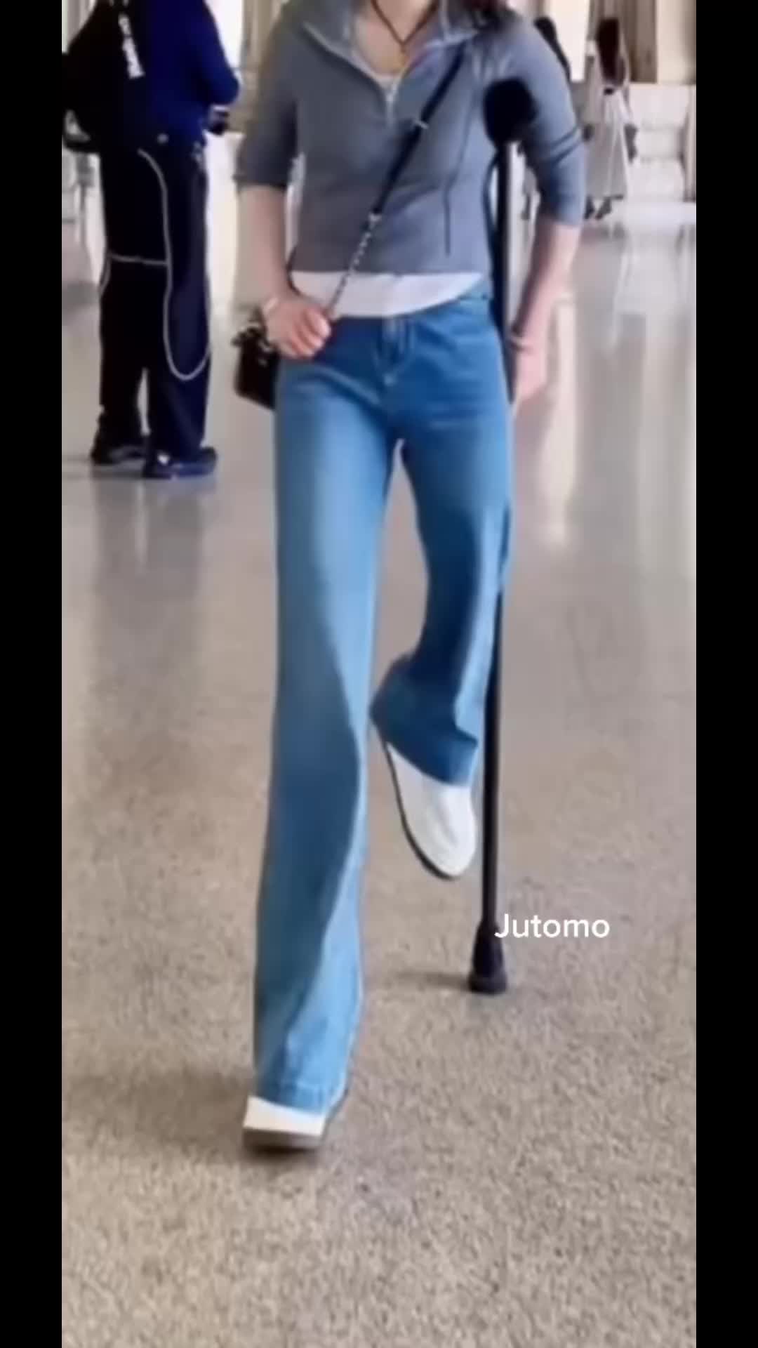 @Joaquín Dominguez