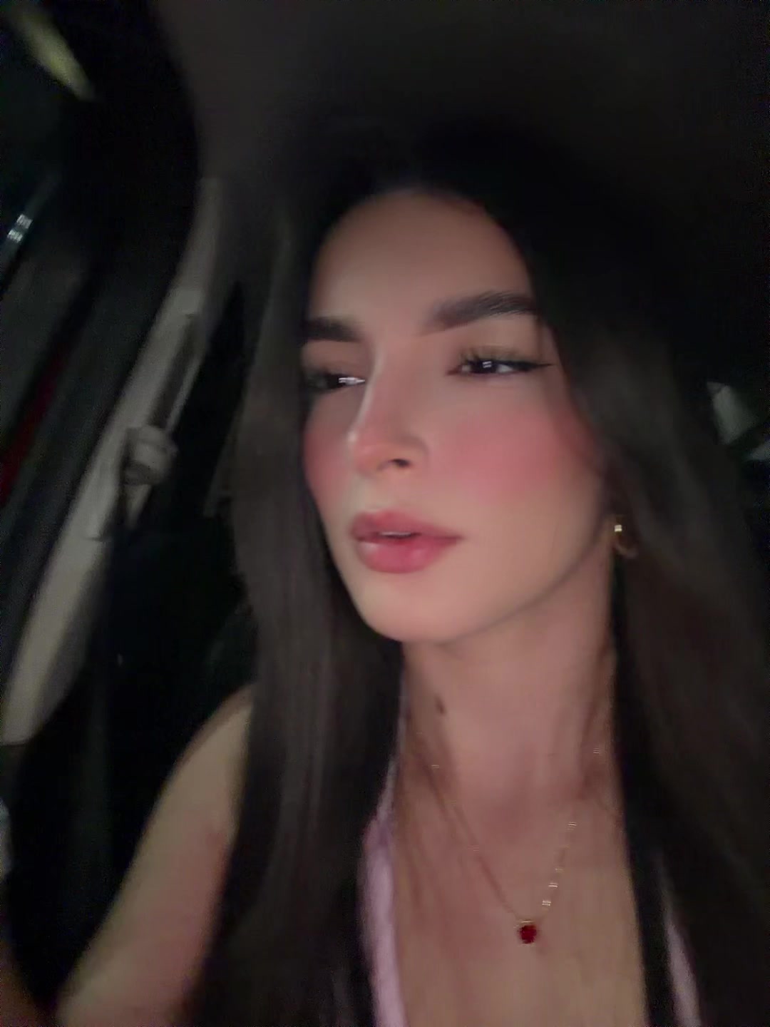 @Elizabolas
