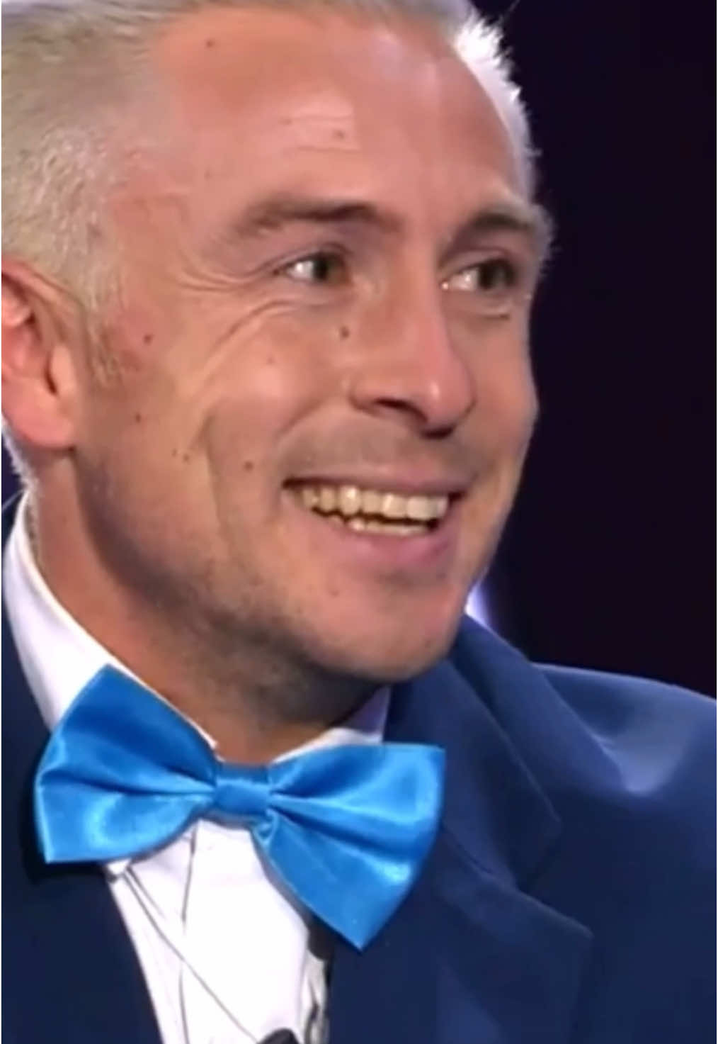 @lapuertadelatele