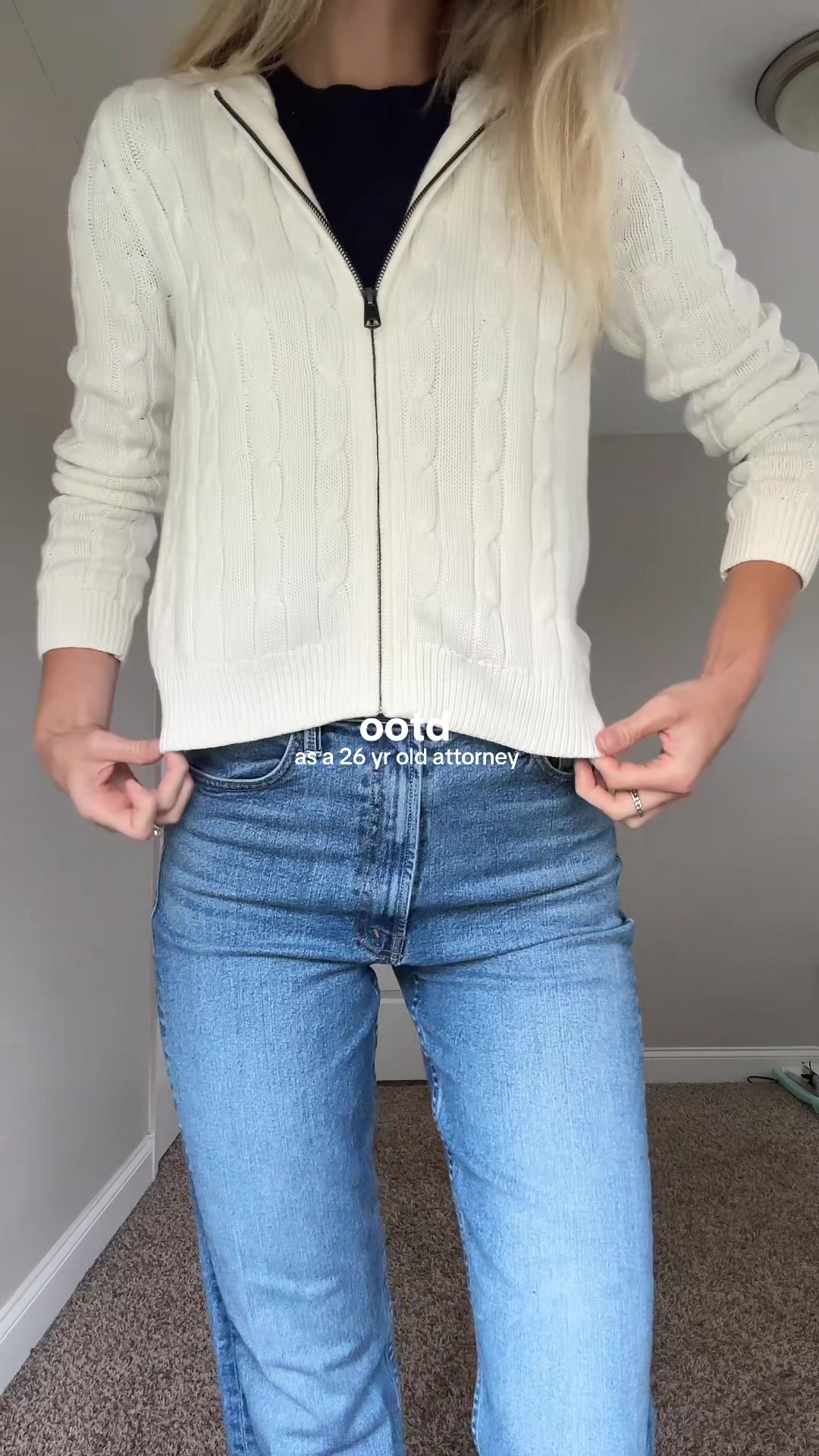 @Victoria | Fashion + UGC