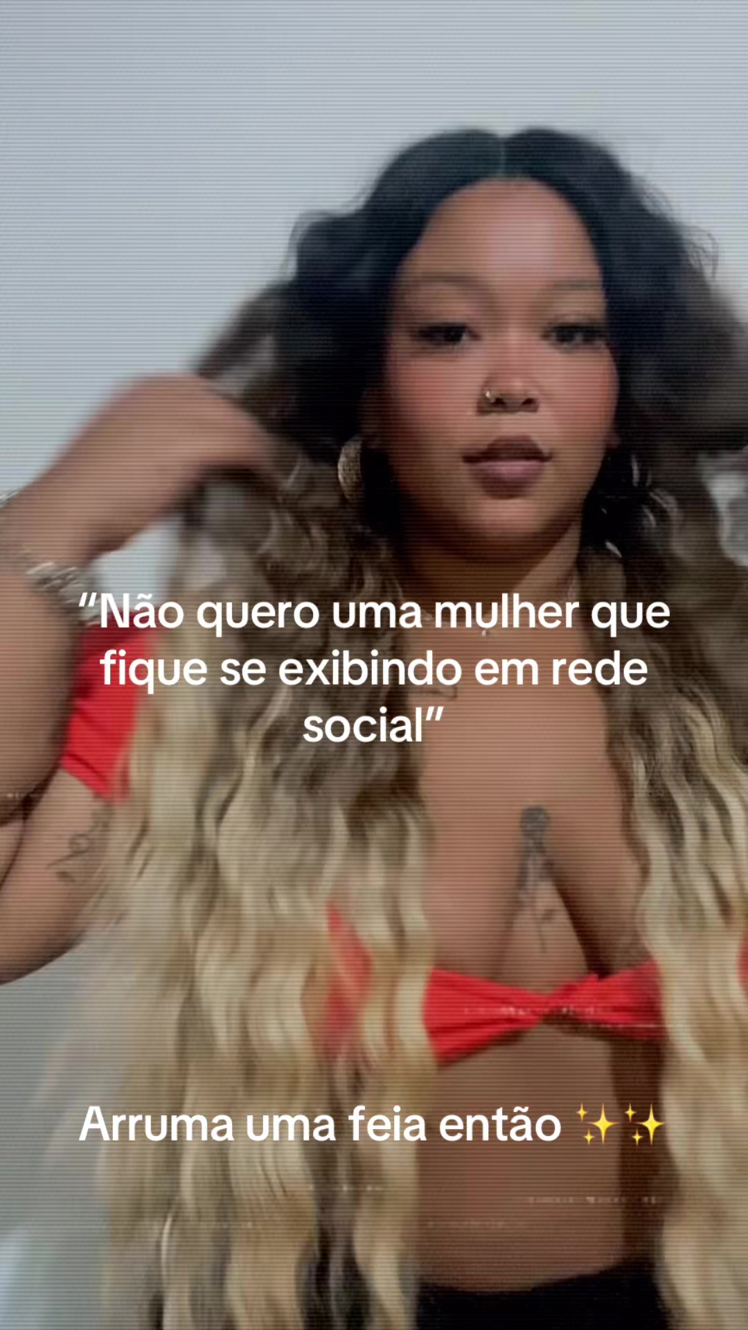 @Laryssa Victoria