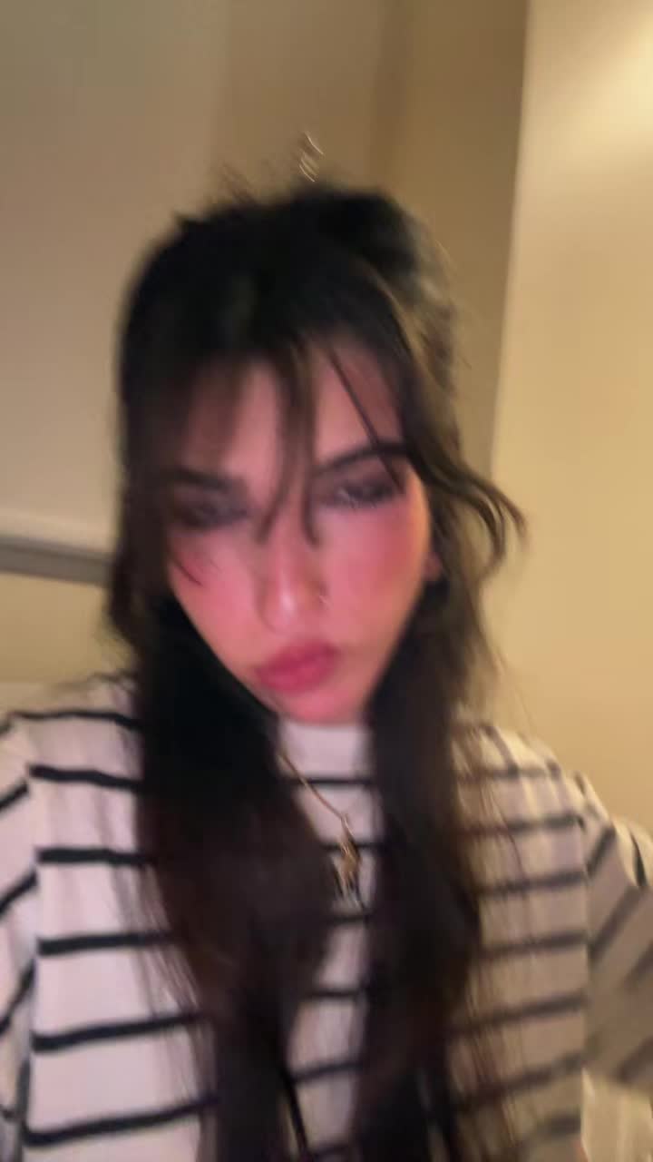 @Muffinova🧁