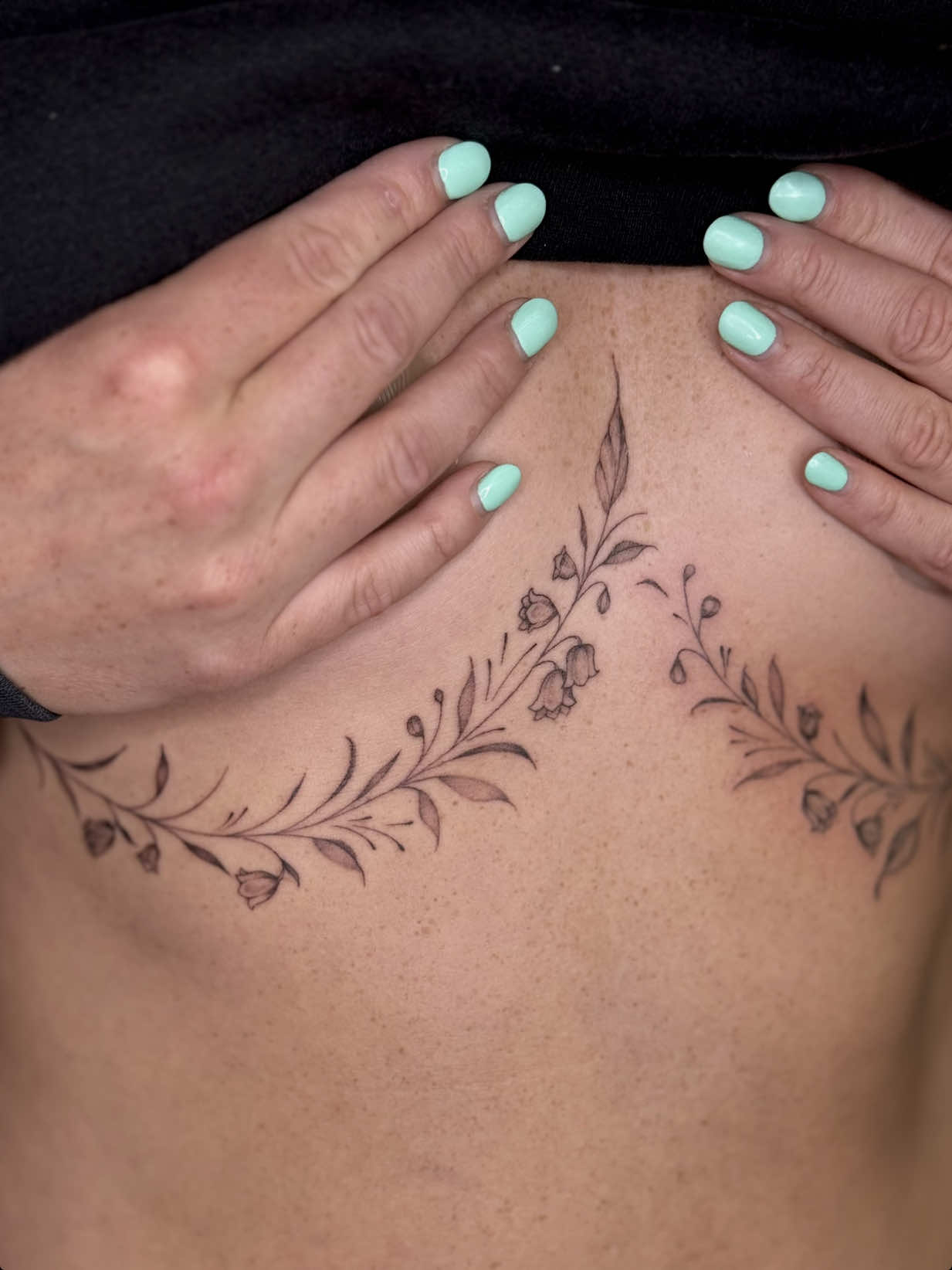 @myah | fine line tattoo artist