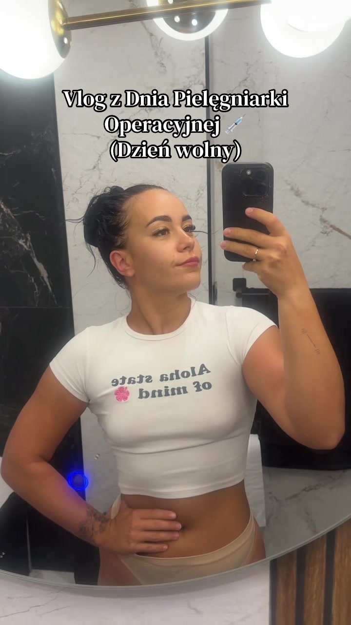 @o_nurse.xx // ig: niezgodna.xx