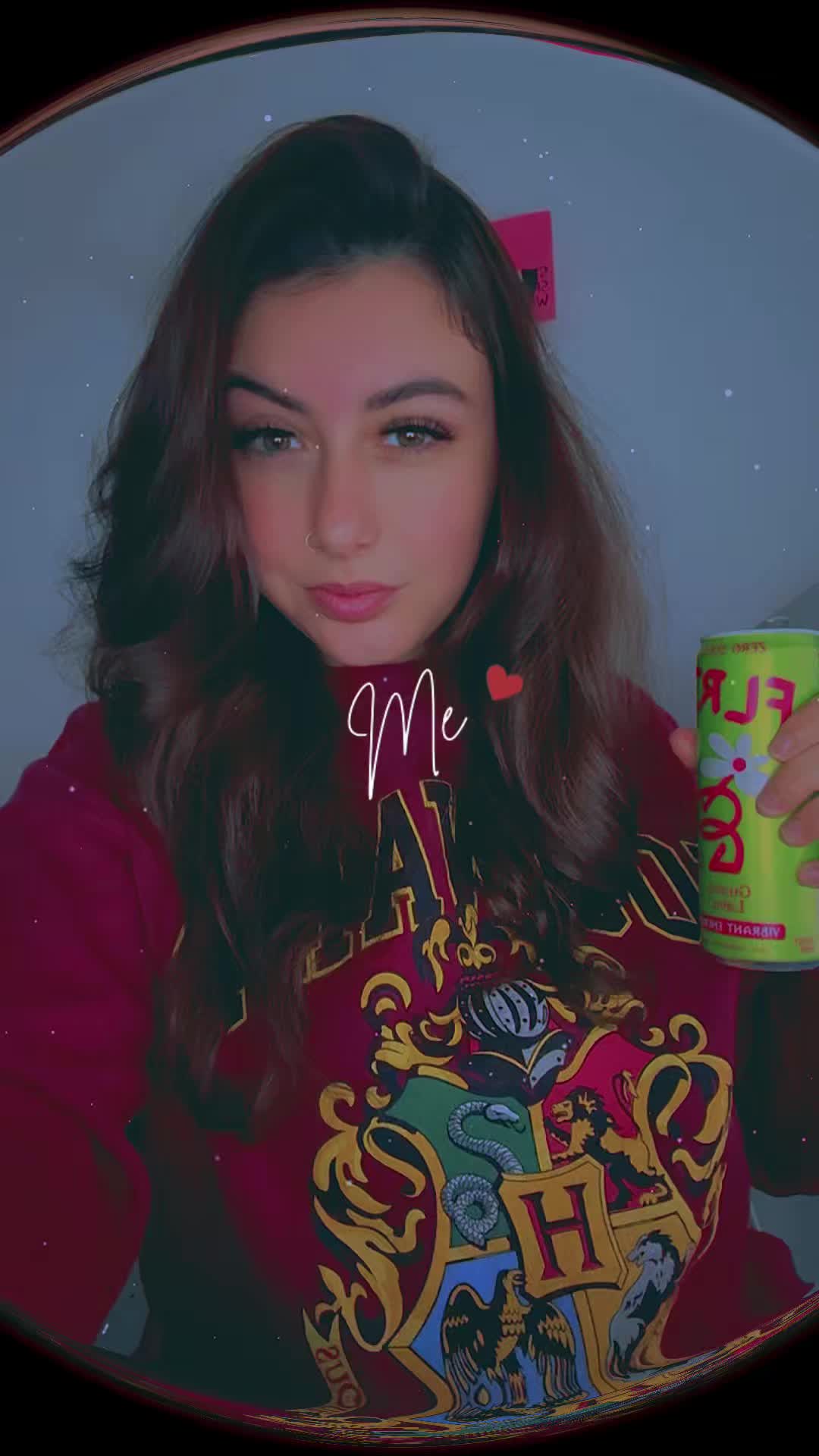 @AshleyDenay