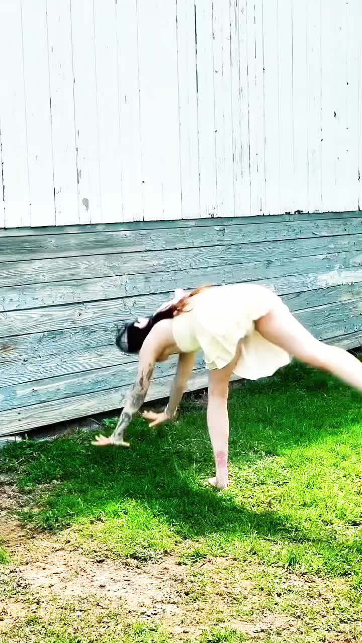 @Livinia