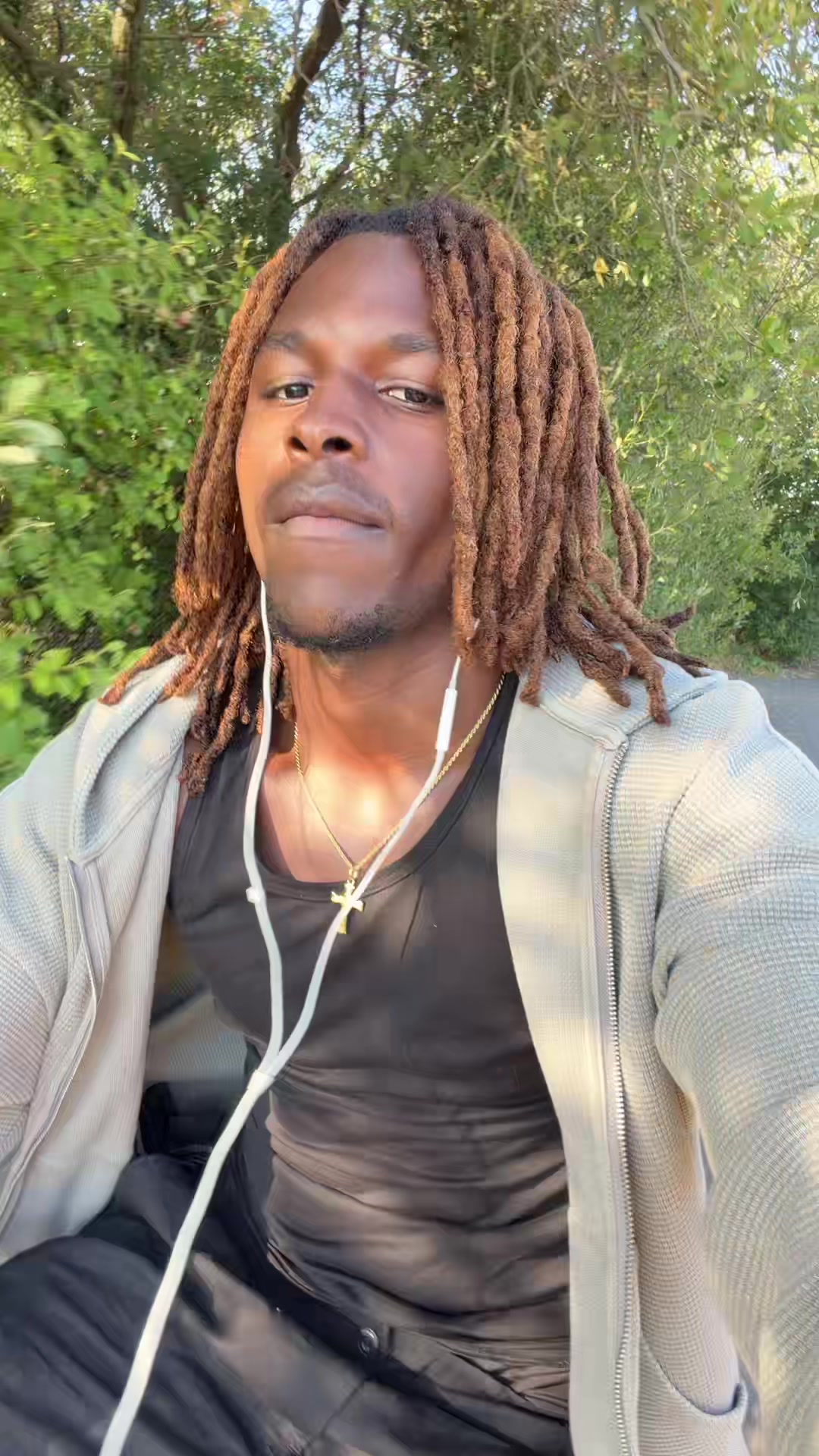 @DIVINE🕴🏾
