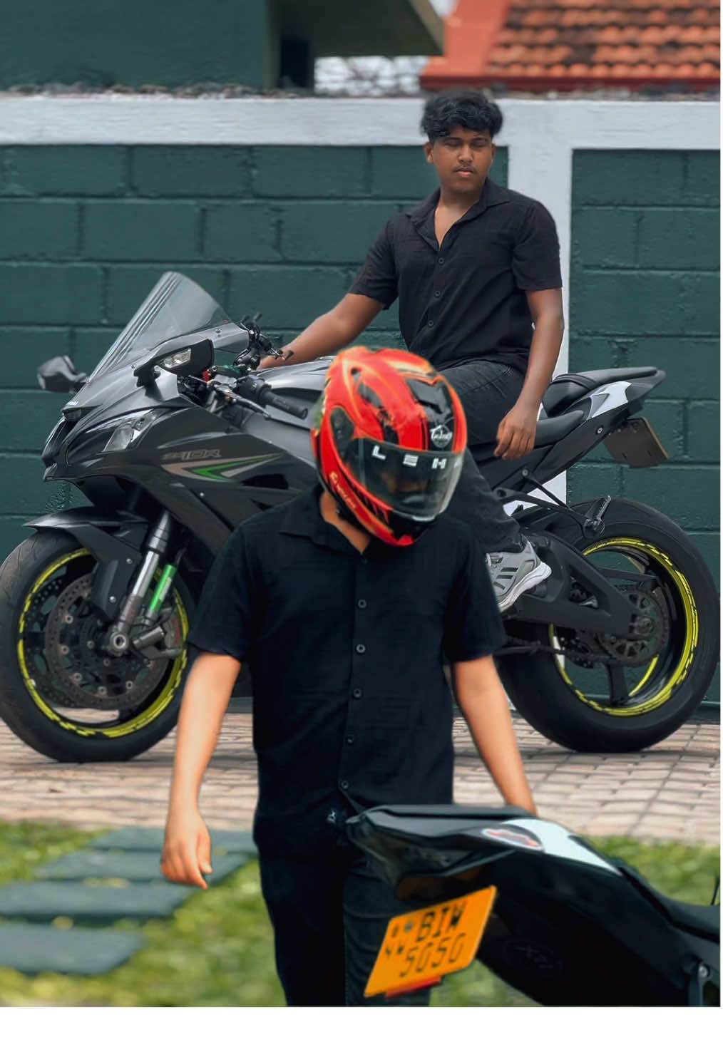 @Ł E H A 10 R📍🥷