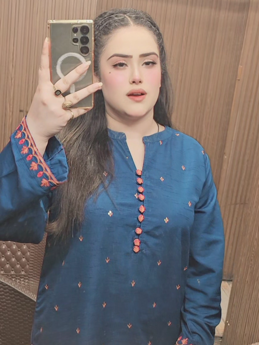 @Falak butt falak butt