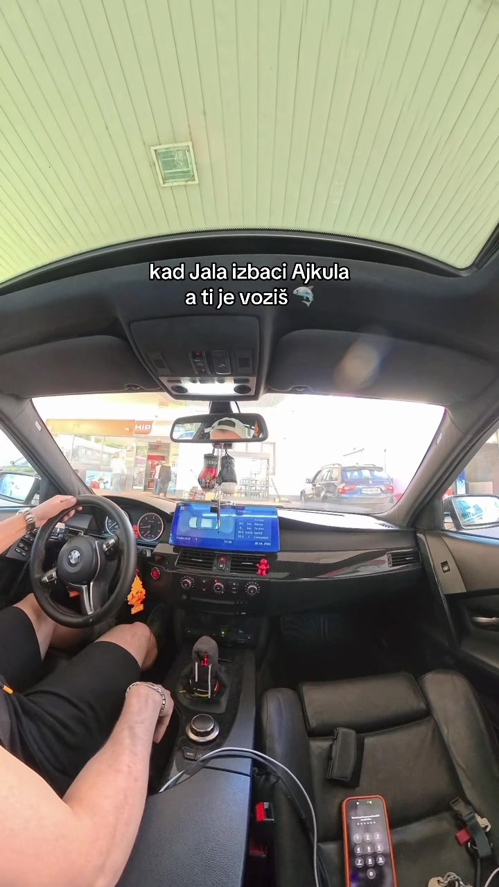 @Milan Vuković