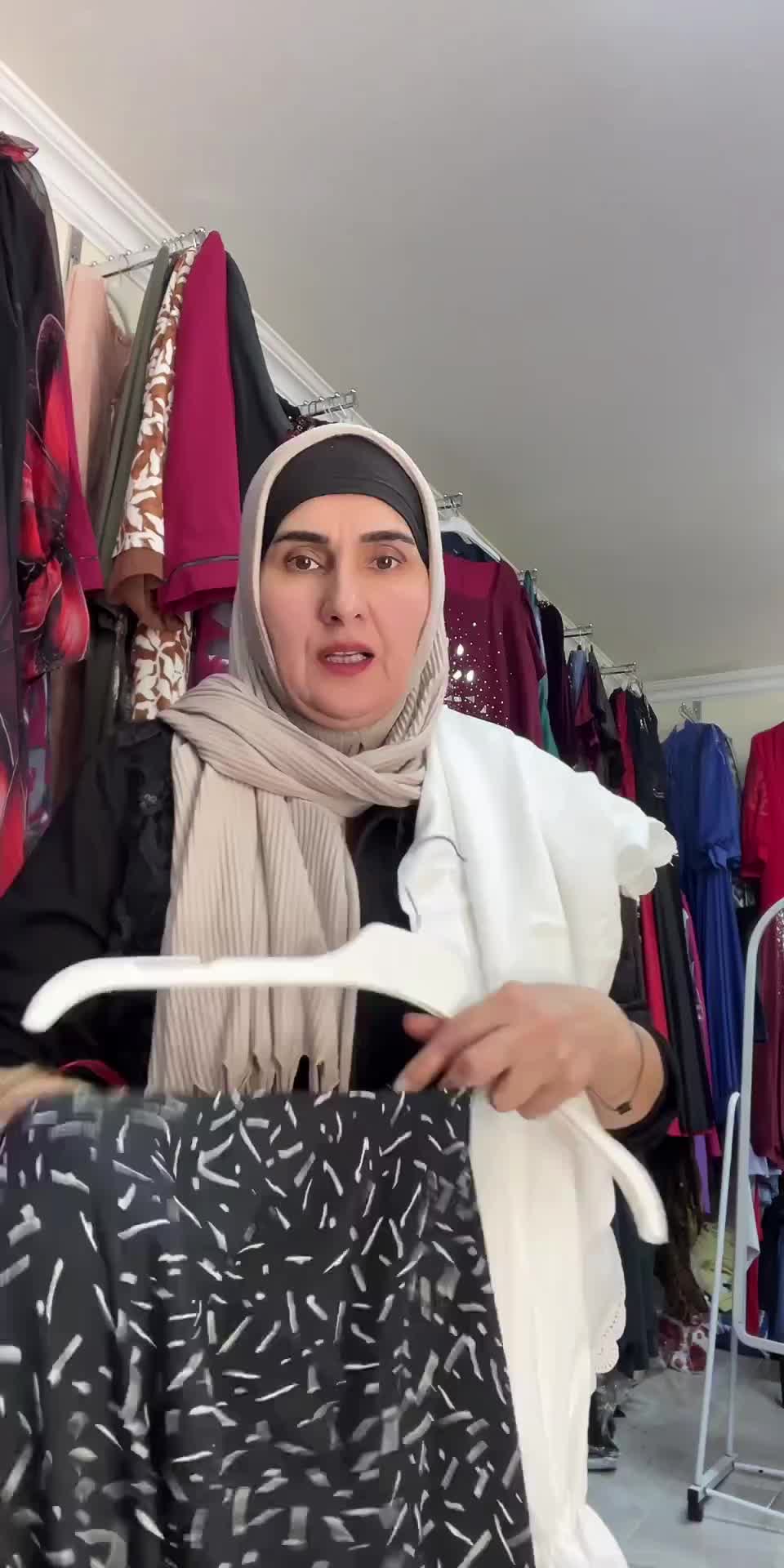 @Qadın geyimleri