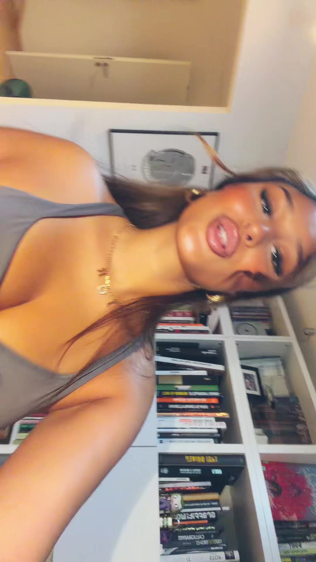 @mya