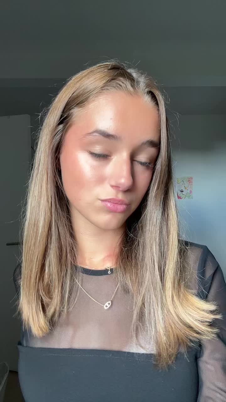 @ella 💋💋